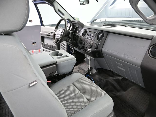 2012 Ford F-350 photo 35