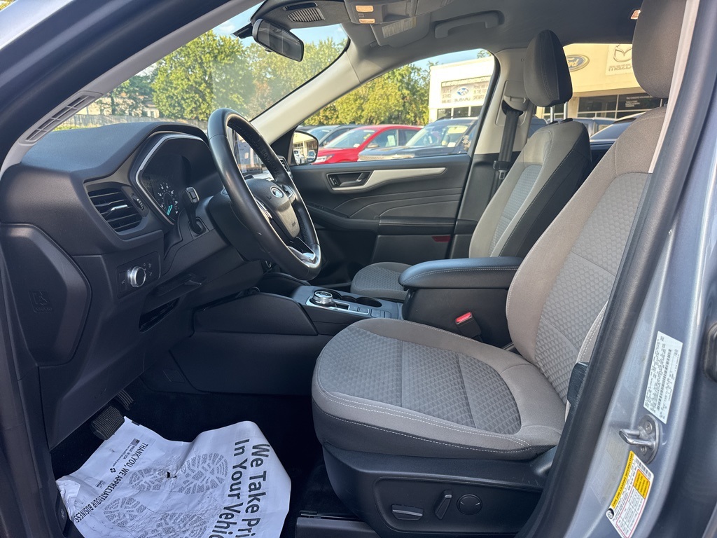 2022 Ford Escape SE photo 20