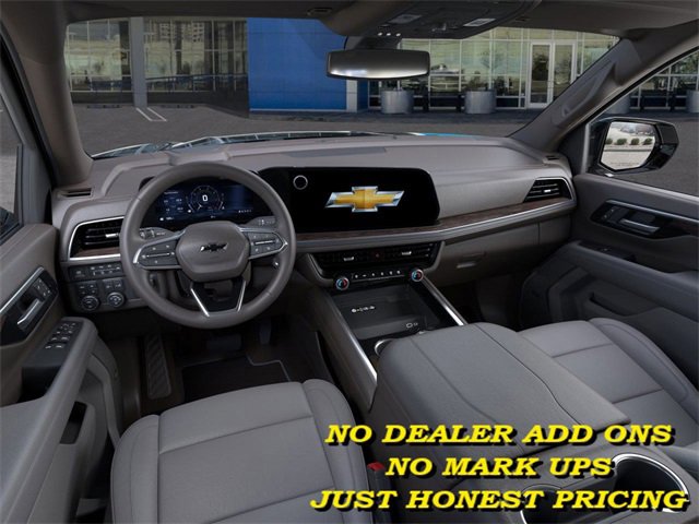 2025 Chevrolet Suburban Z71 photo 13