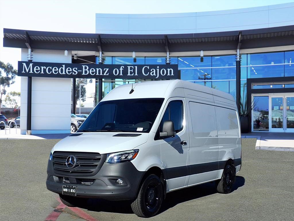 2026 Mercedes-Benz Sprinter Cargo Van Base's photo