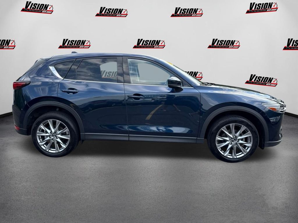 2021 Mazda CX-5 Grand Touring photo 4