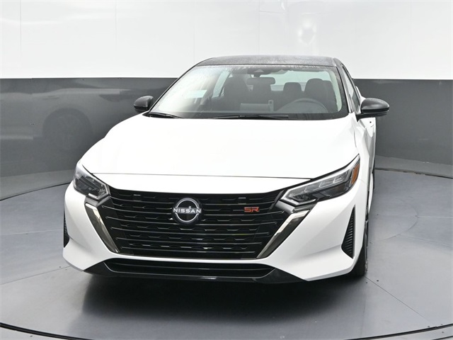 2025 Nissan Sentra SR photo 2