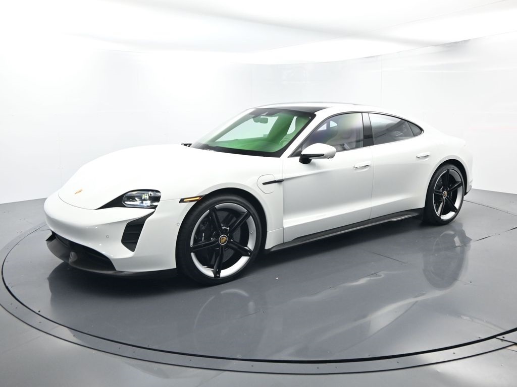 2024 Porsche Taycan Turbo S's photo