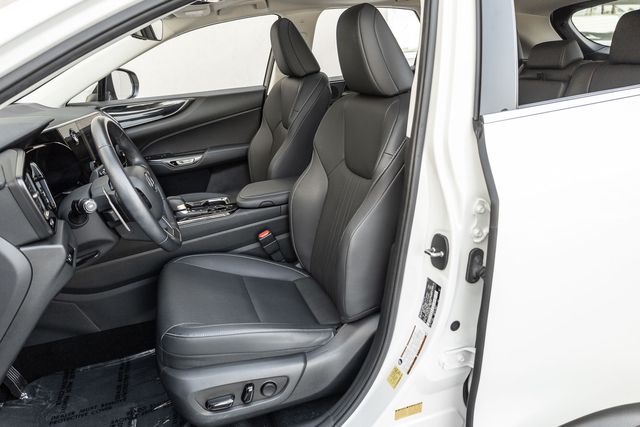 2022 Lexus NX 350h photo 9