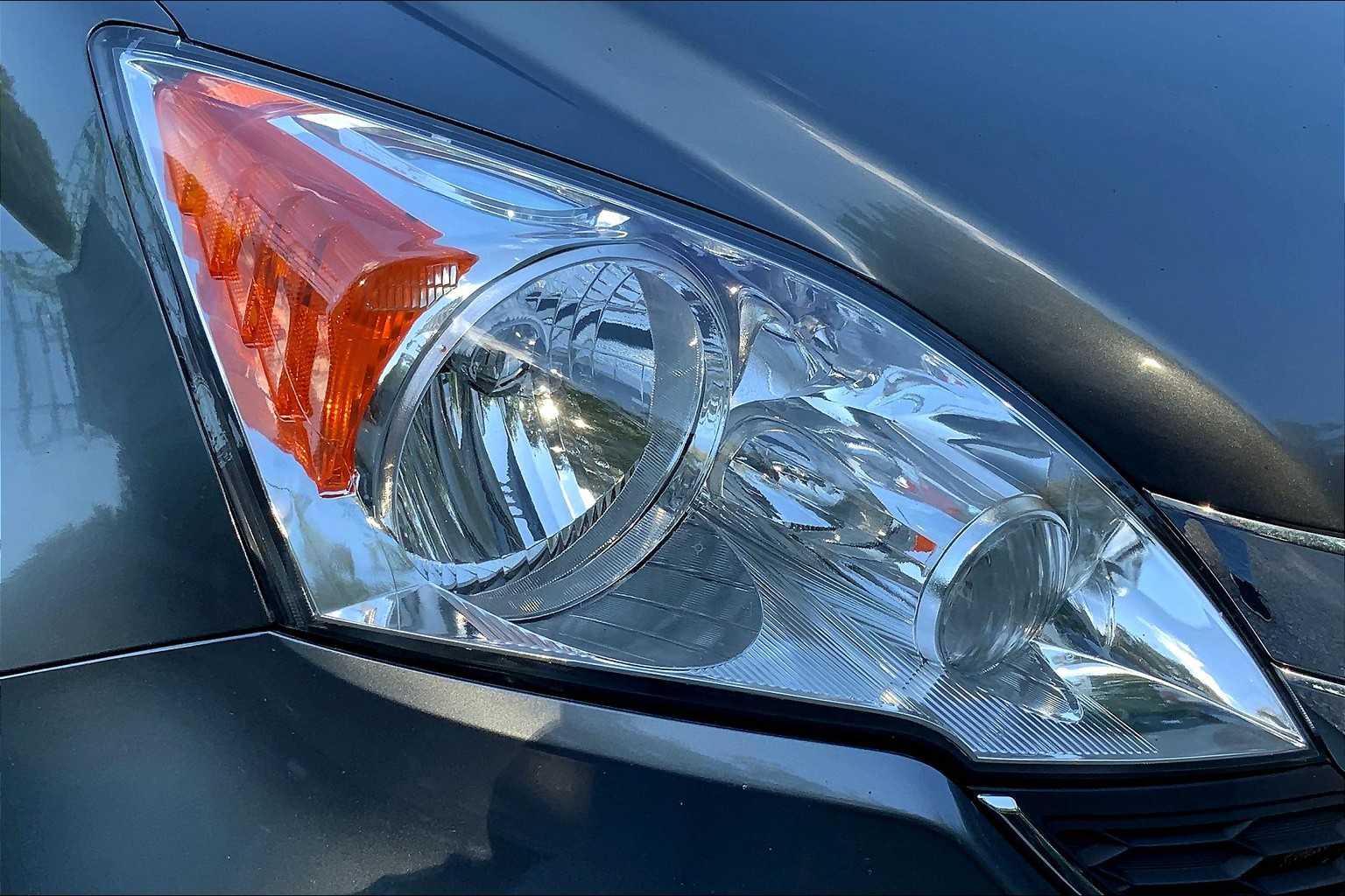 2010 Honda CR-V EX-L photo 26
