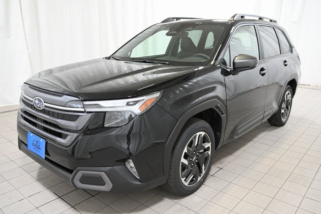 2025 Subaru Forester Limited photo 15