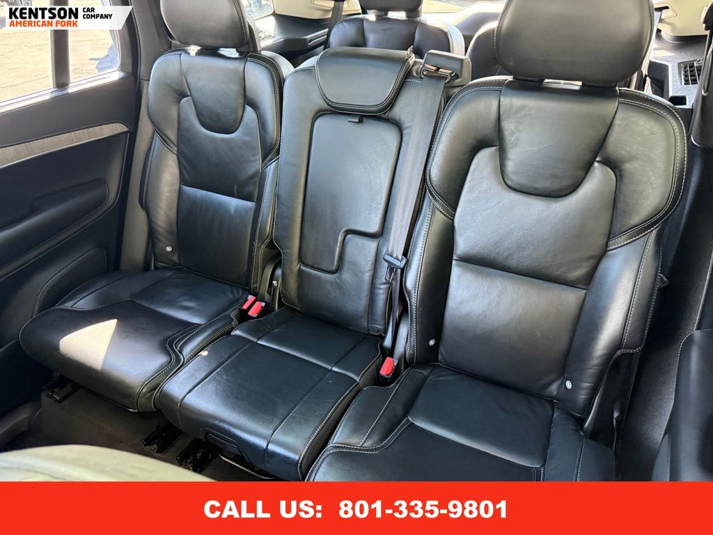 2022 Volvo XC90 Recharge T8 Inscription photo 28