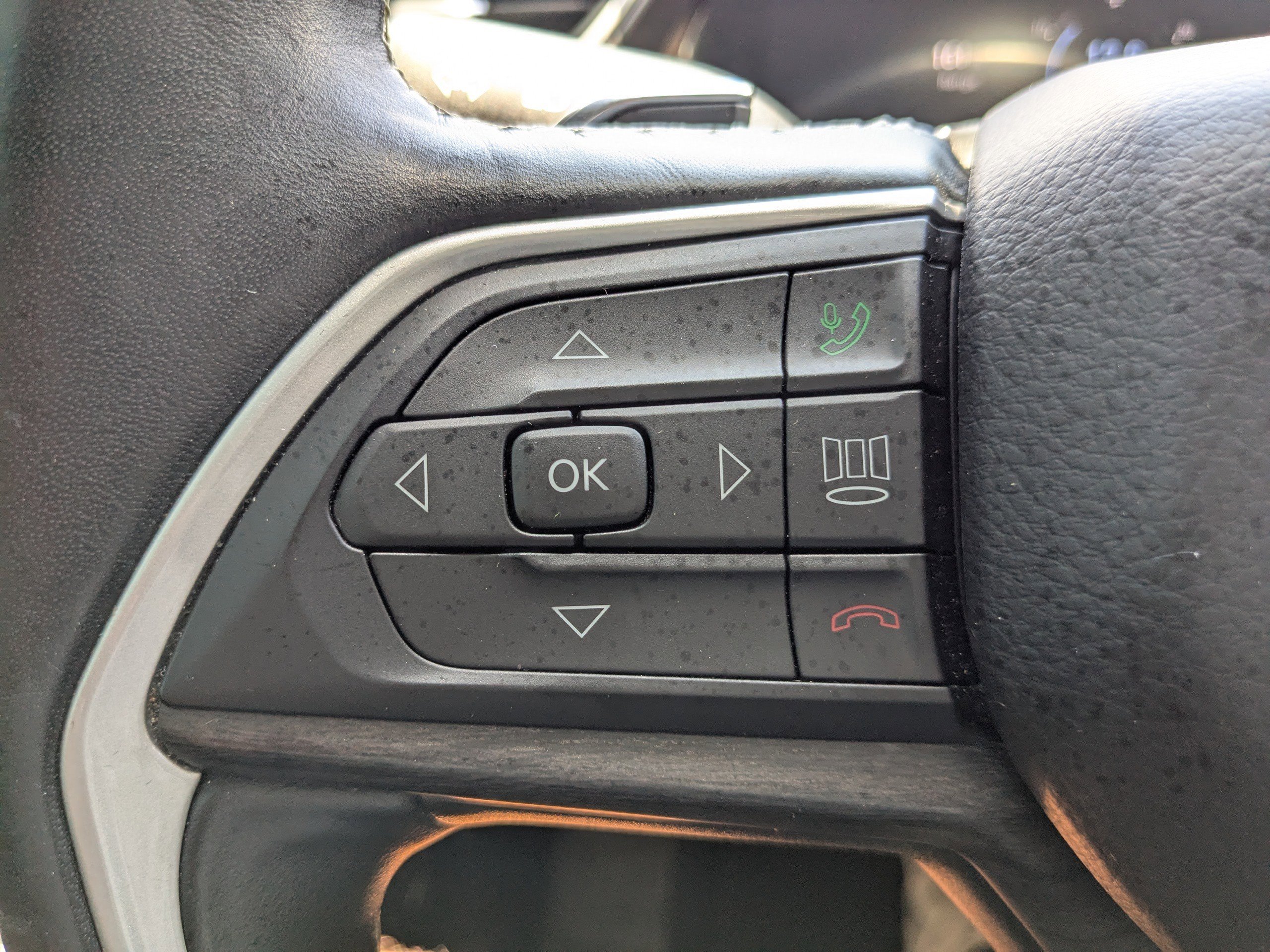 2021 Jeep Grand Cherokee Limited photo 26
