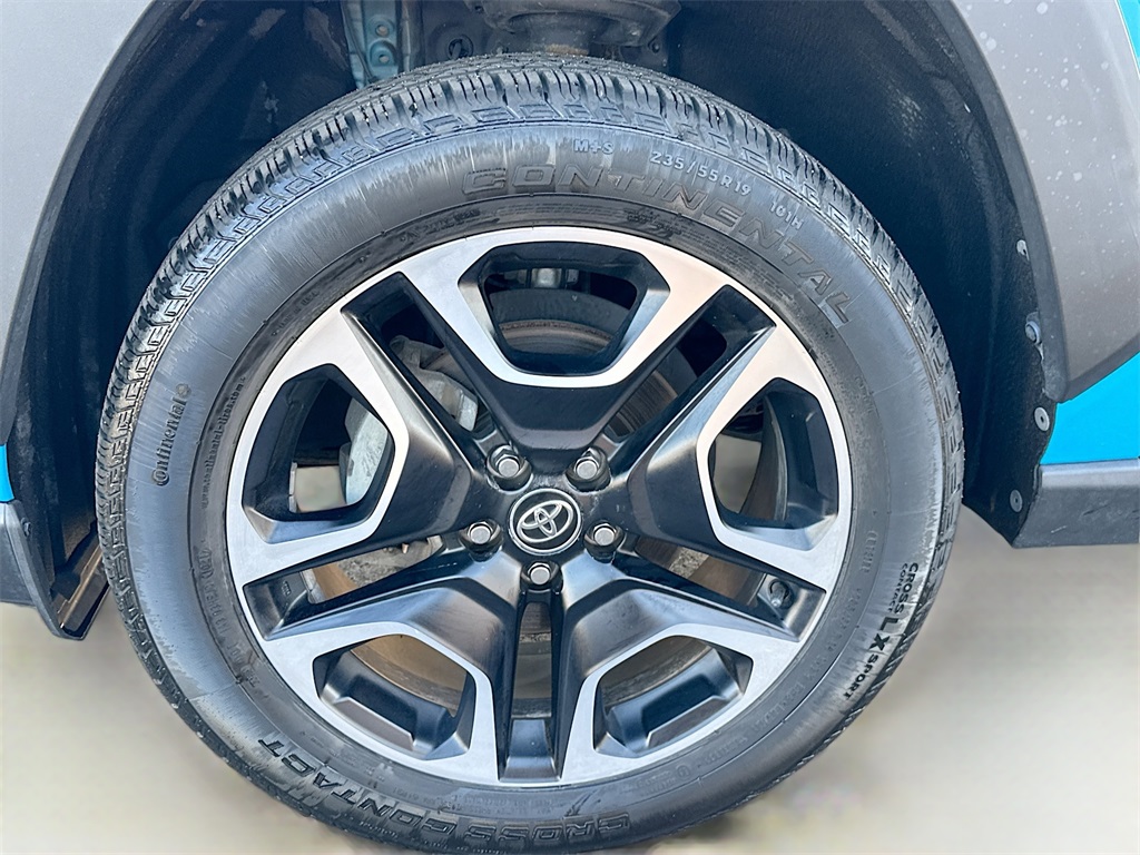 2020 Toyota RAV4 Adventure photo 15