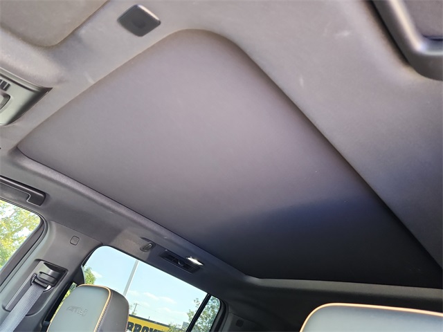 2022 Gmc Yukon XL AT4 photo 4