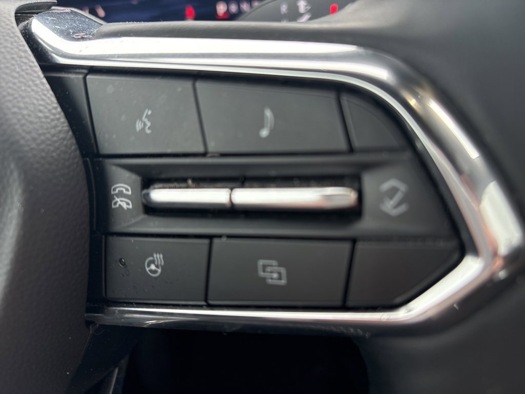 2025 Chevrolet Traverse photo 24