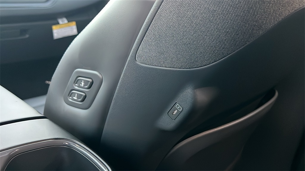 2026 Kia EV9 Wind photo 3