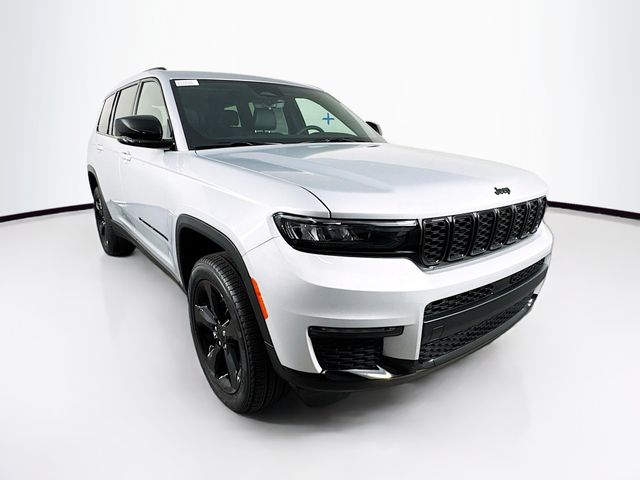 2025 Jeep Grand Cherokee L Limited's photo