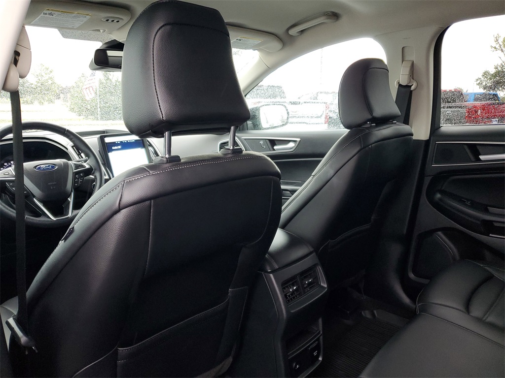 2024 Ford Edge SEL photo 21