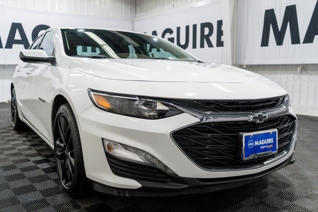 2025 Chevrolet Malibu 1LT photo 4