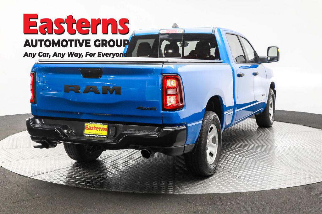 2025 Ram 1500 Tradesman photo 3