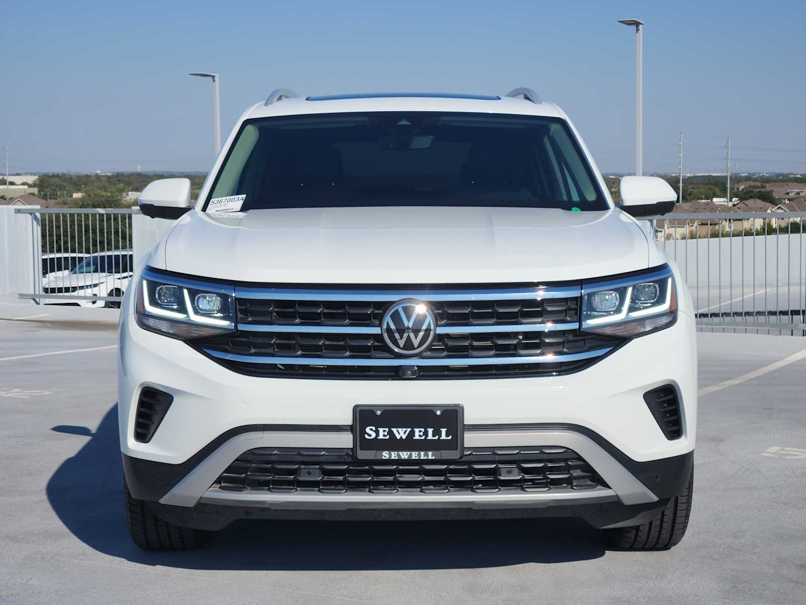2021 Volkswagen Atlas V6 SEL Premium photo 2