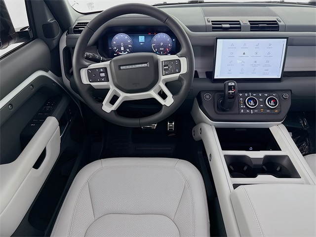2025 Land Rover Defender 110 X-Dynamic SE photo 20
