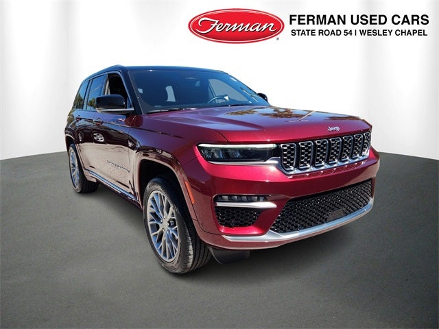 2022 Jeep Grand Cherokee Summit's photo