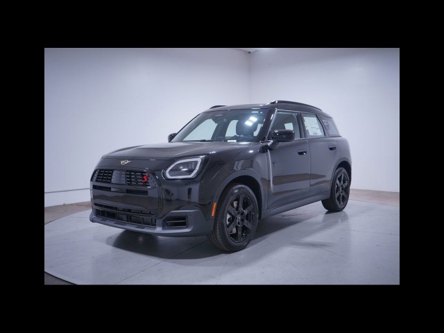 2026 MINI Countryman S's photo