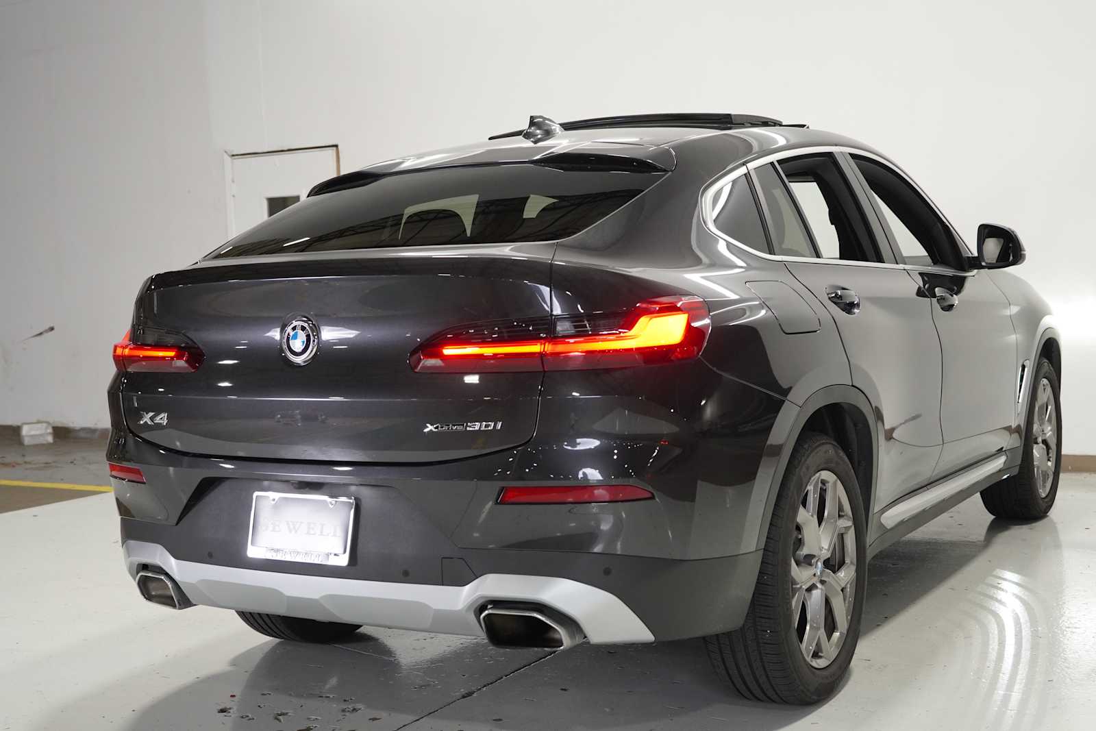 2025 Bmw X4 xDrive30i photo 4