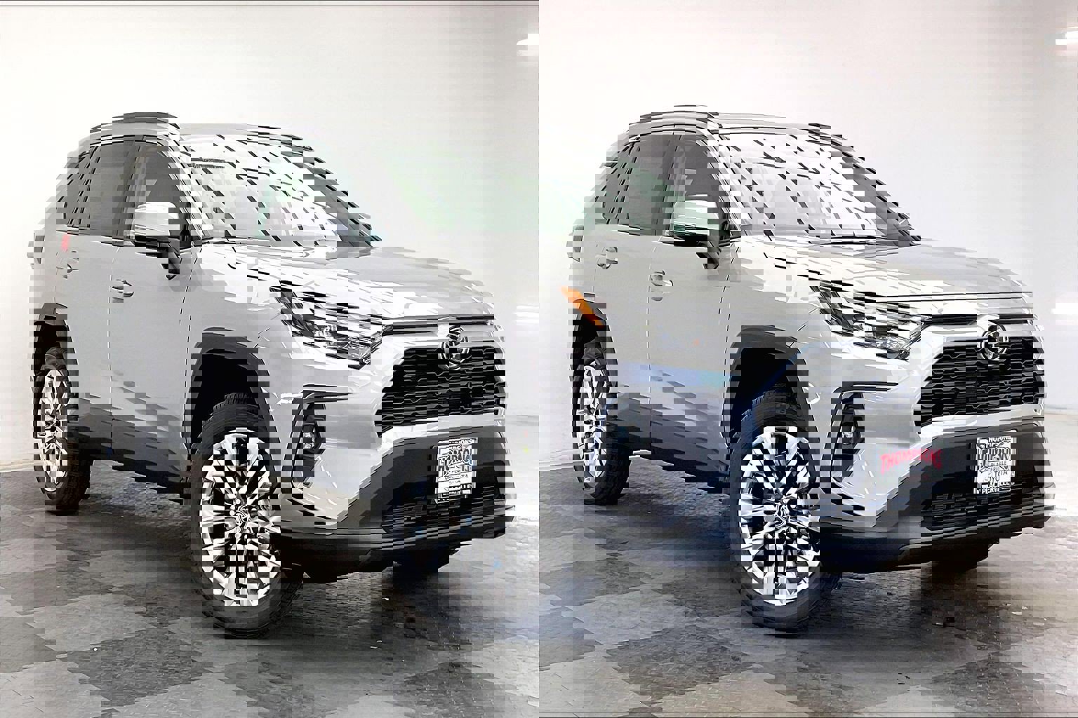 2025 Toyota RAV4 XLE Premium's photo