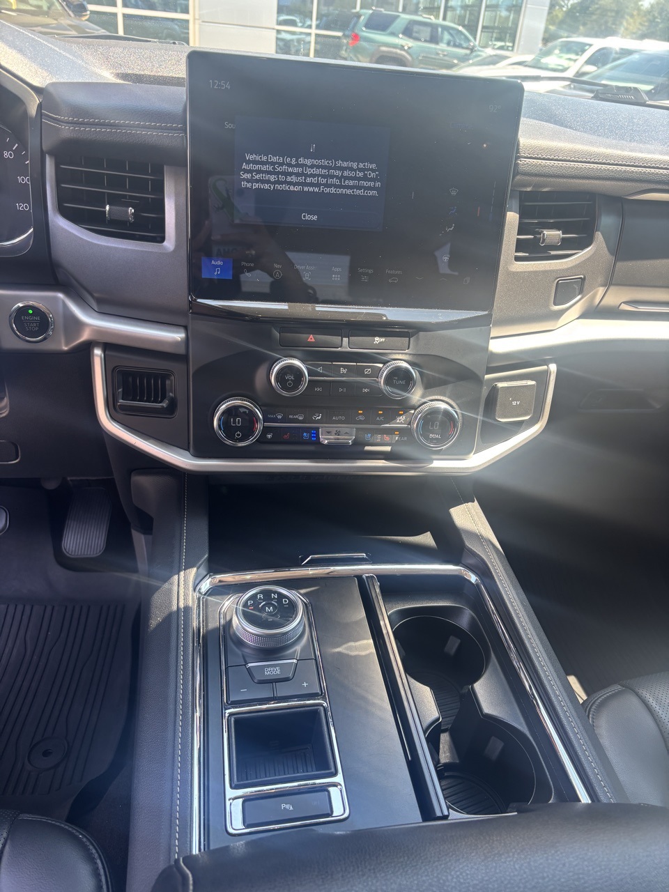 2022 Ford Expedition MAX XLT photo 6