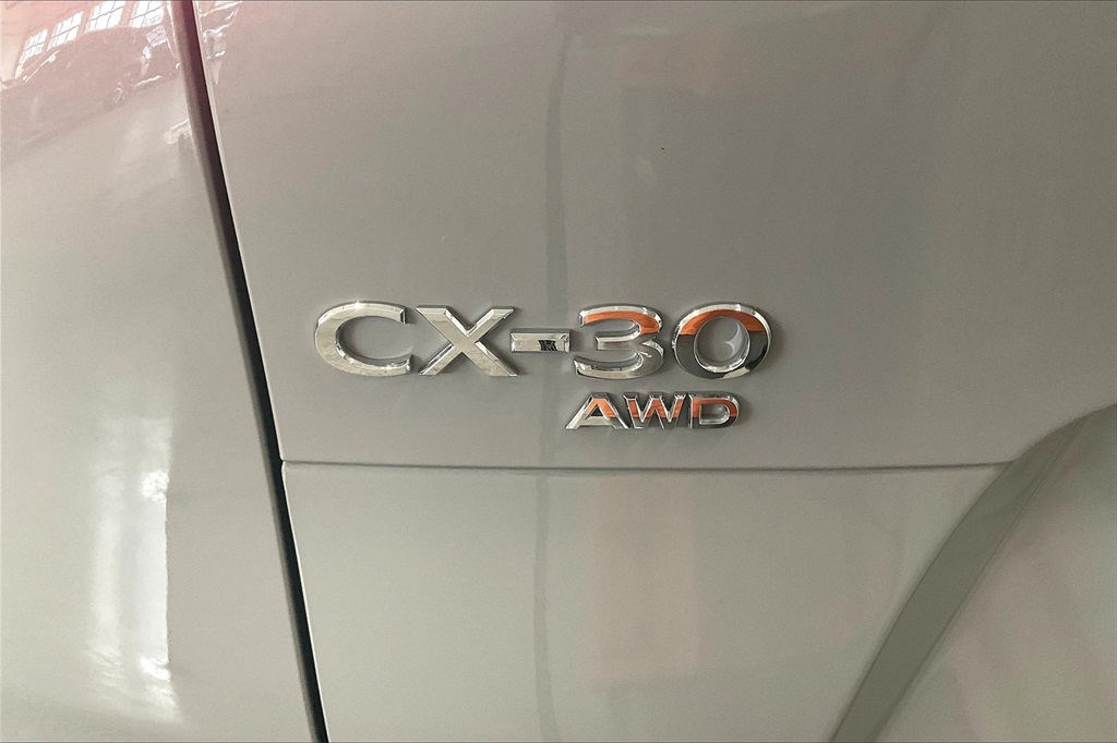 2025 Mazda CX-30 2.5 S Preferred photo 7