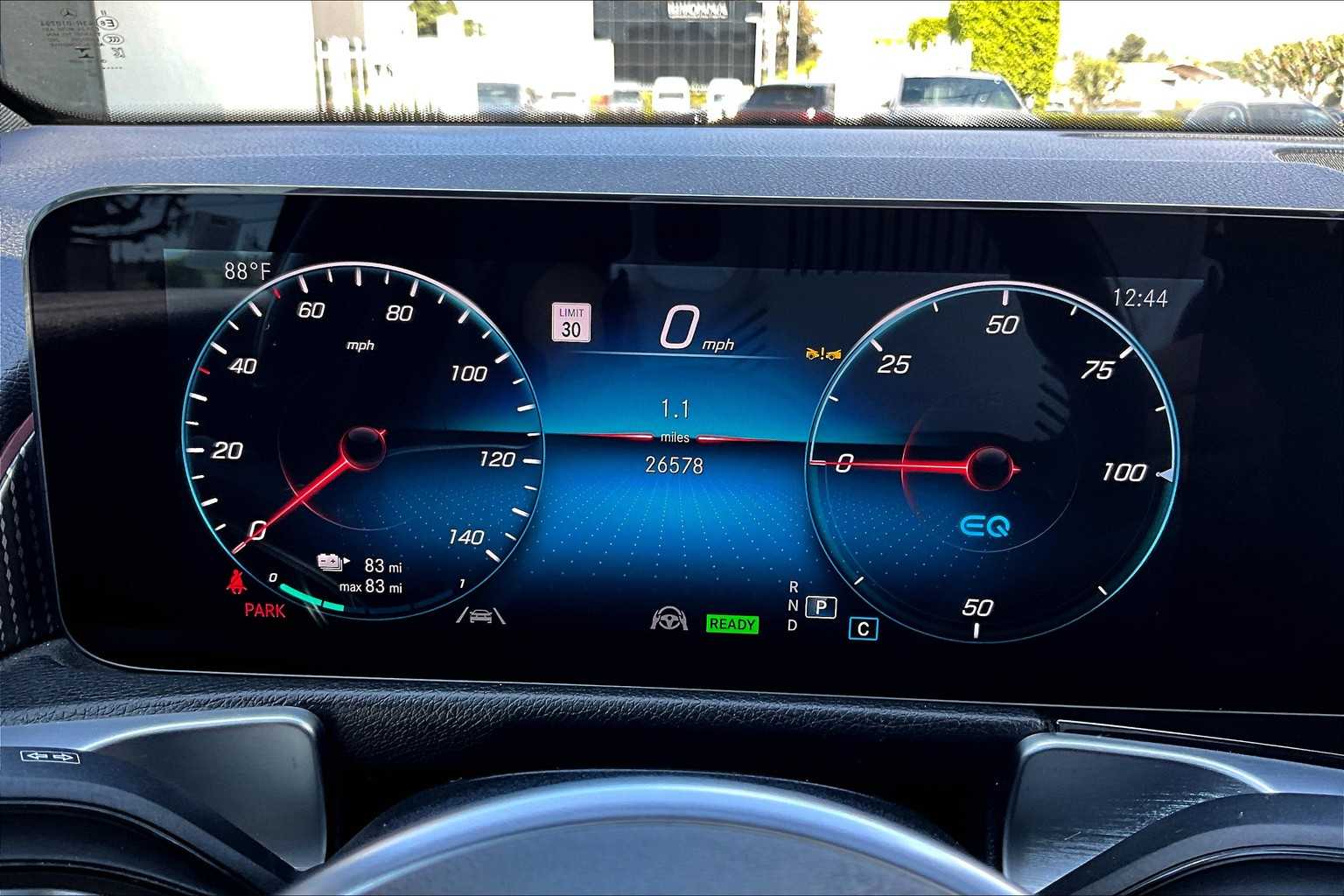 2022 Mercedes Benz EQB 350 4MATIC photo 25