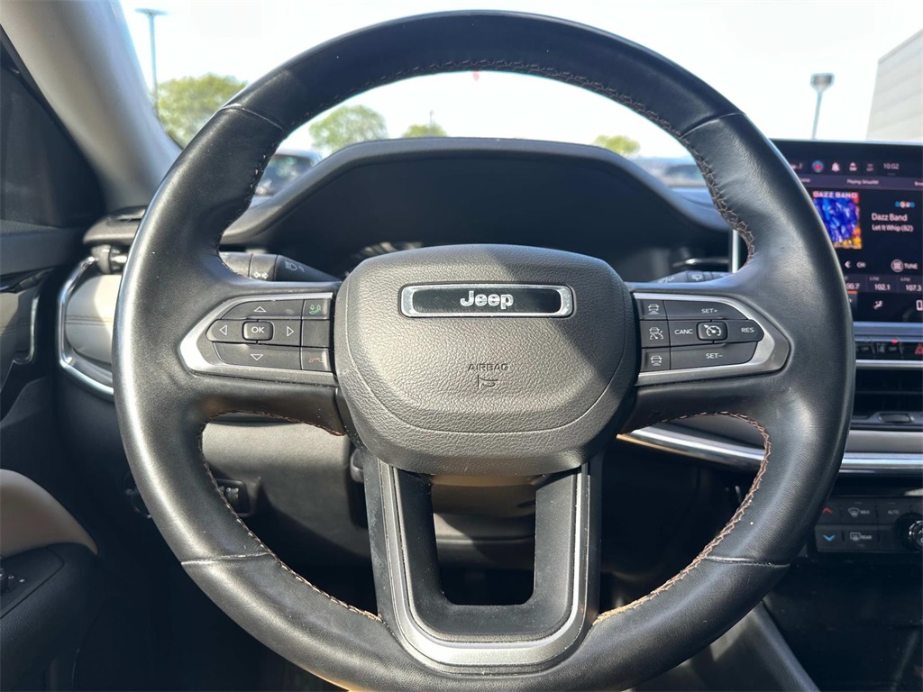 2022 Jeep Compass Limited photo 11