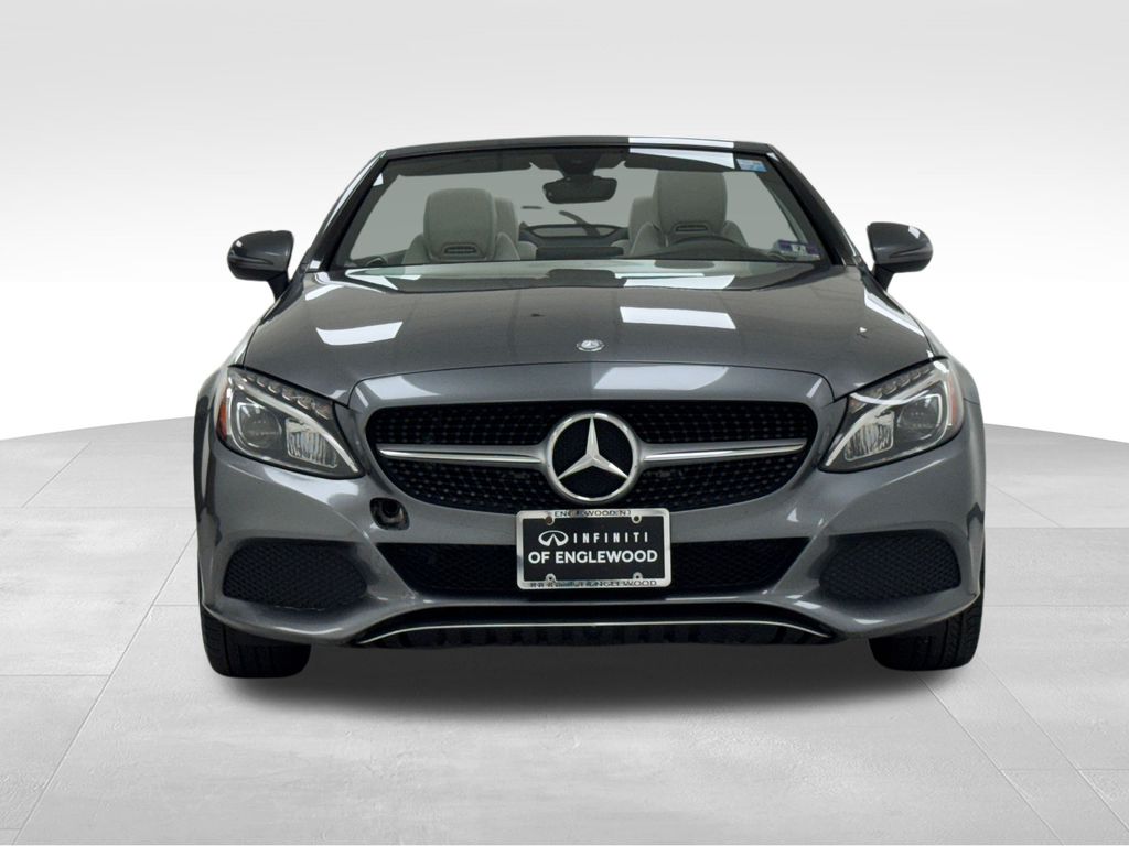 2017 Mercedes Benz C 300 photo 2