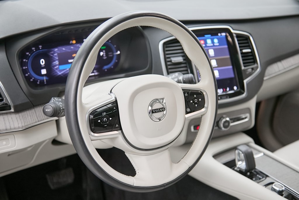 2023 VOLVO XC90 - Image 12