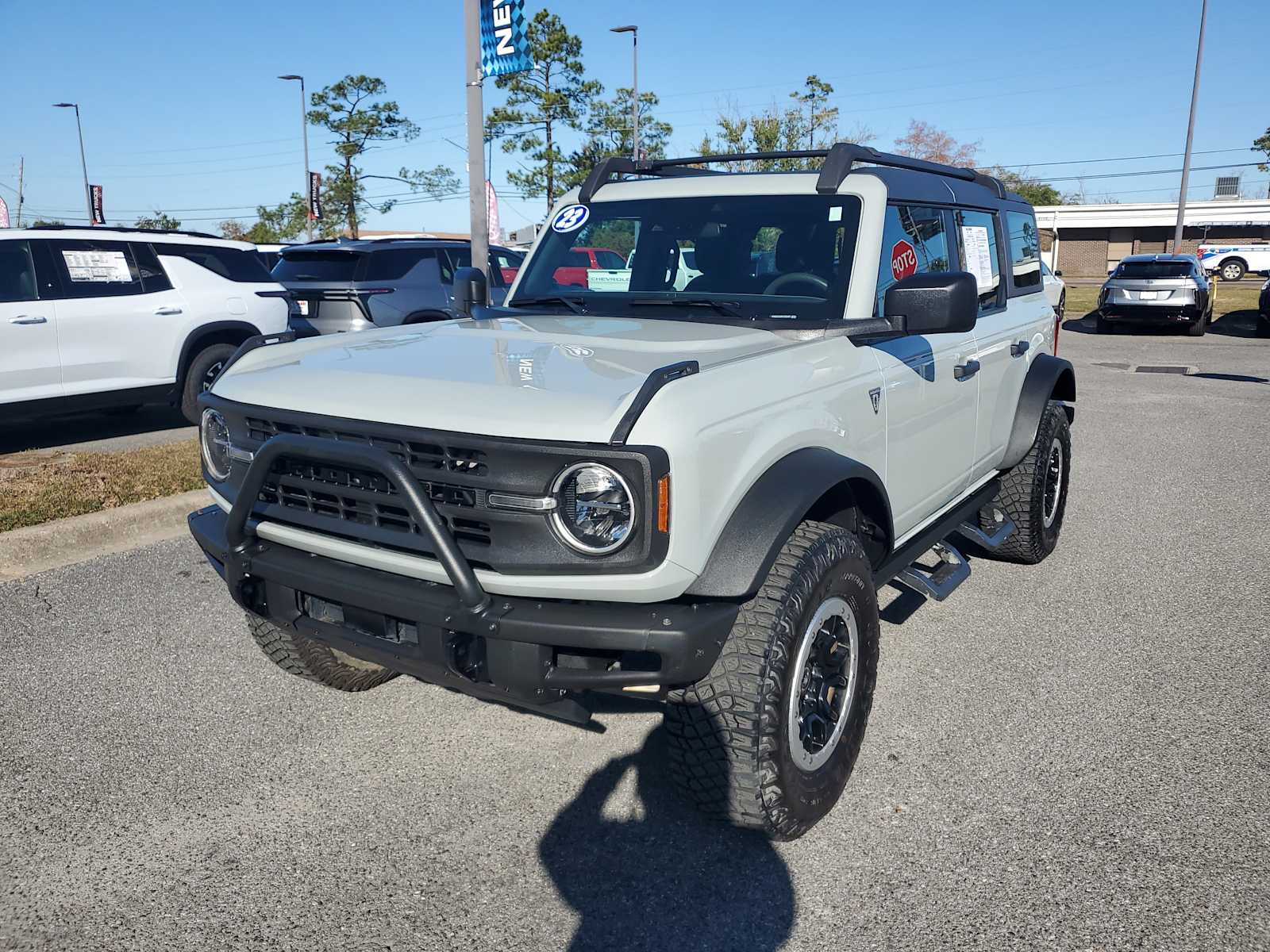 2023 Ford Bronco 4-Door Base's photo