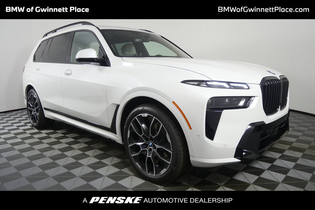 2026 BMW X7 40i's photo