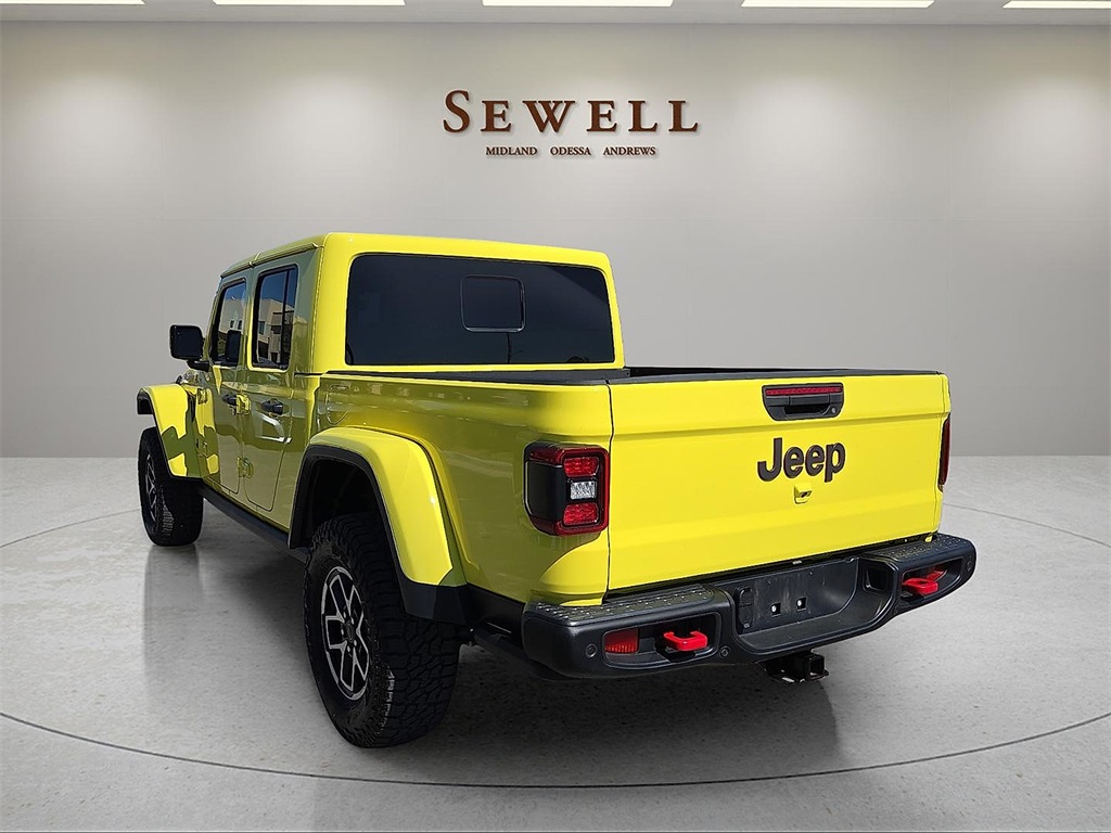 2024 Jeep Gladiator Rubicon photo 3
