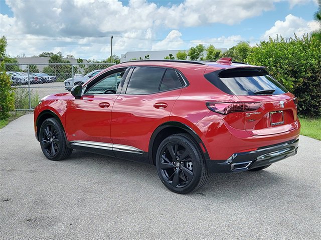 2025 Buick Envision Sport Touring photo 3