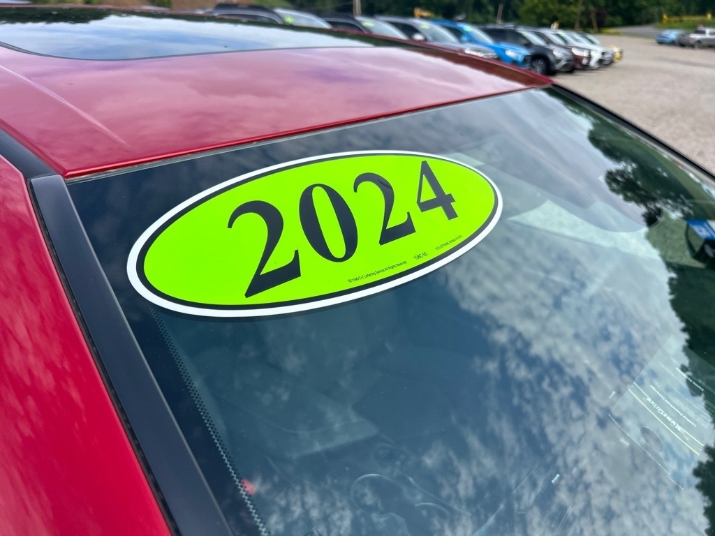 2024 Toyota Camry Hybrid XSE photo 22