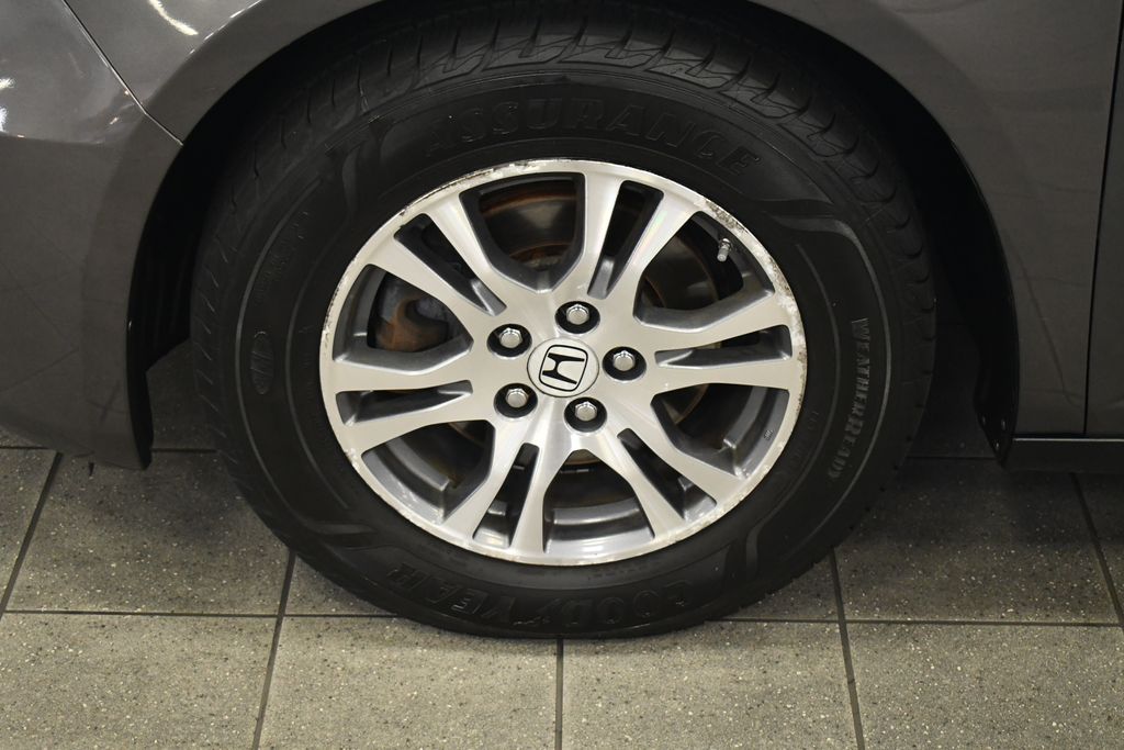 2011 Honda Odyssey EX photo 13