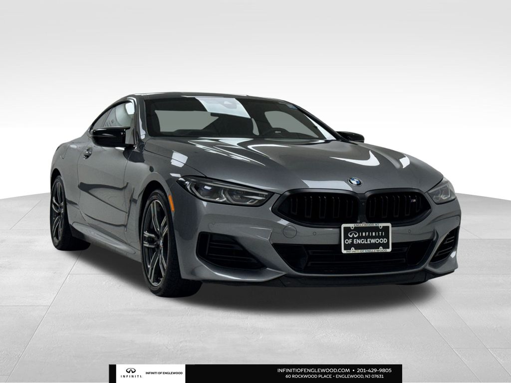 2023 BMW 8 Series M850i's photo