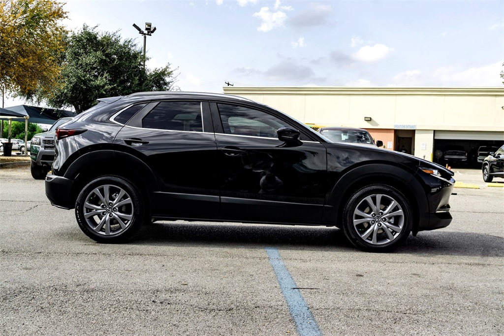 2025 Mazda CX-30 2.5 S Preferred photo 4