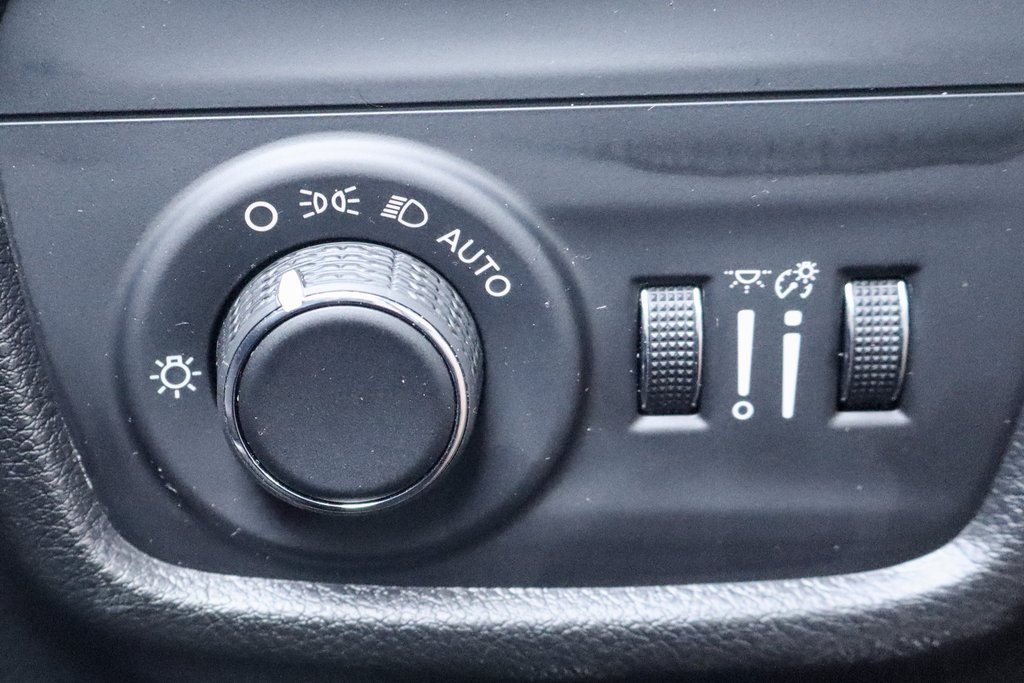 2022 Jeep Grand Cherokee Altitude photo 19