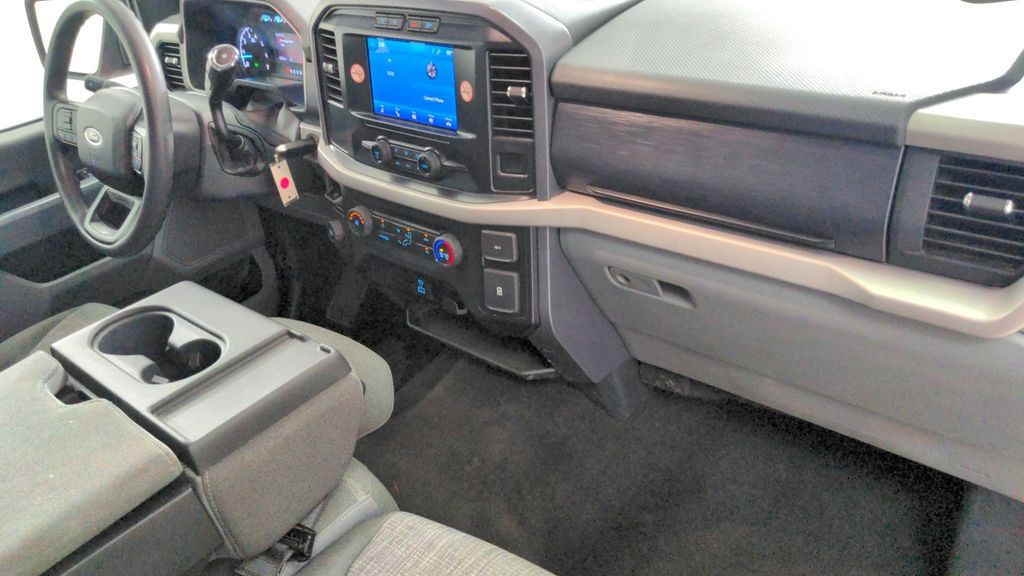 2023 Ford F-150 XLT photo 21
