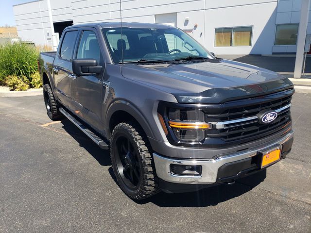 2024 Ford F-150 XLT photo 3