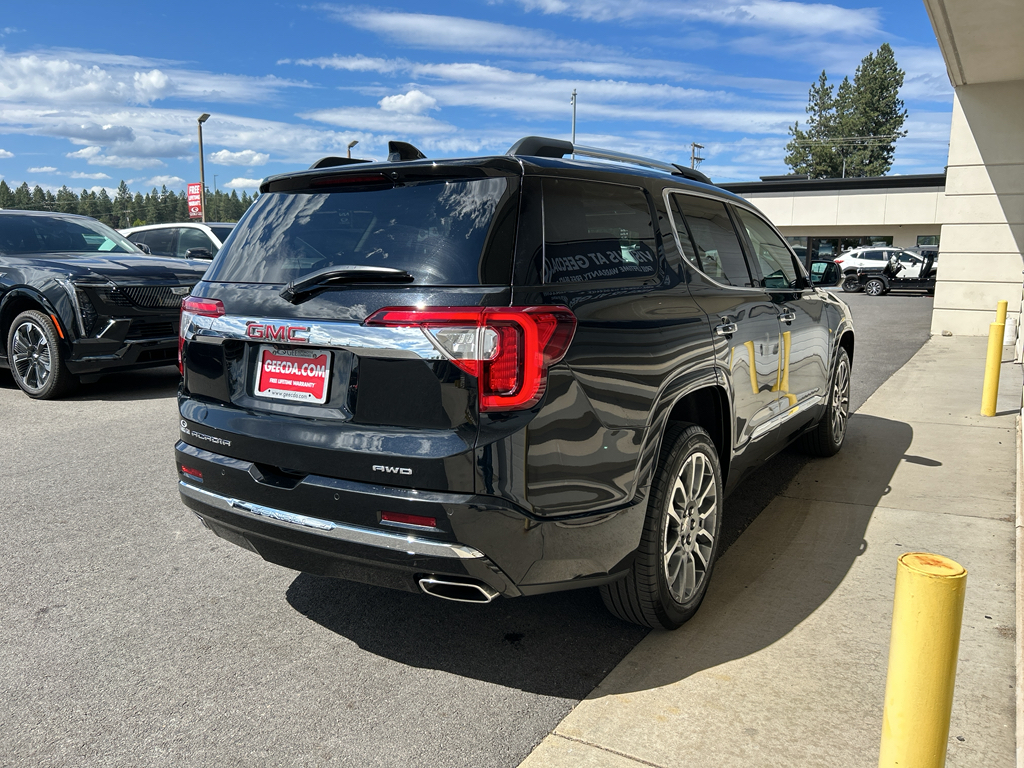 2023 Gmc Acadia Denali photo 3