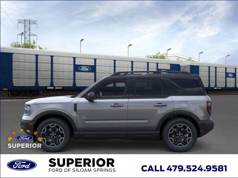 2025 Ford Bronco Sport Outer Banks photo 2