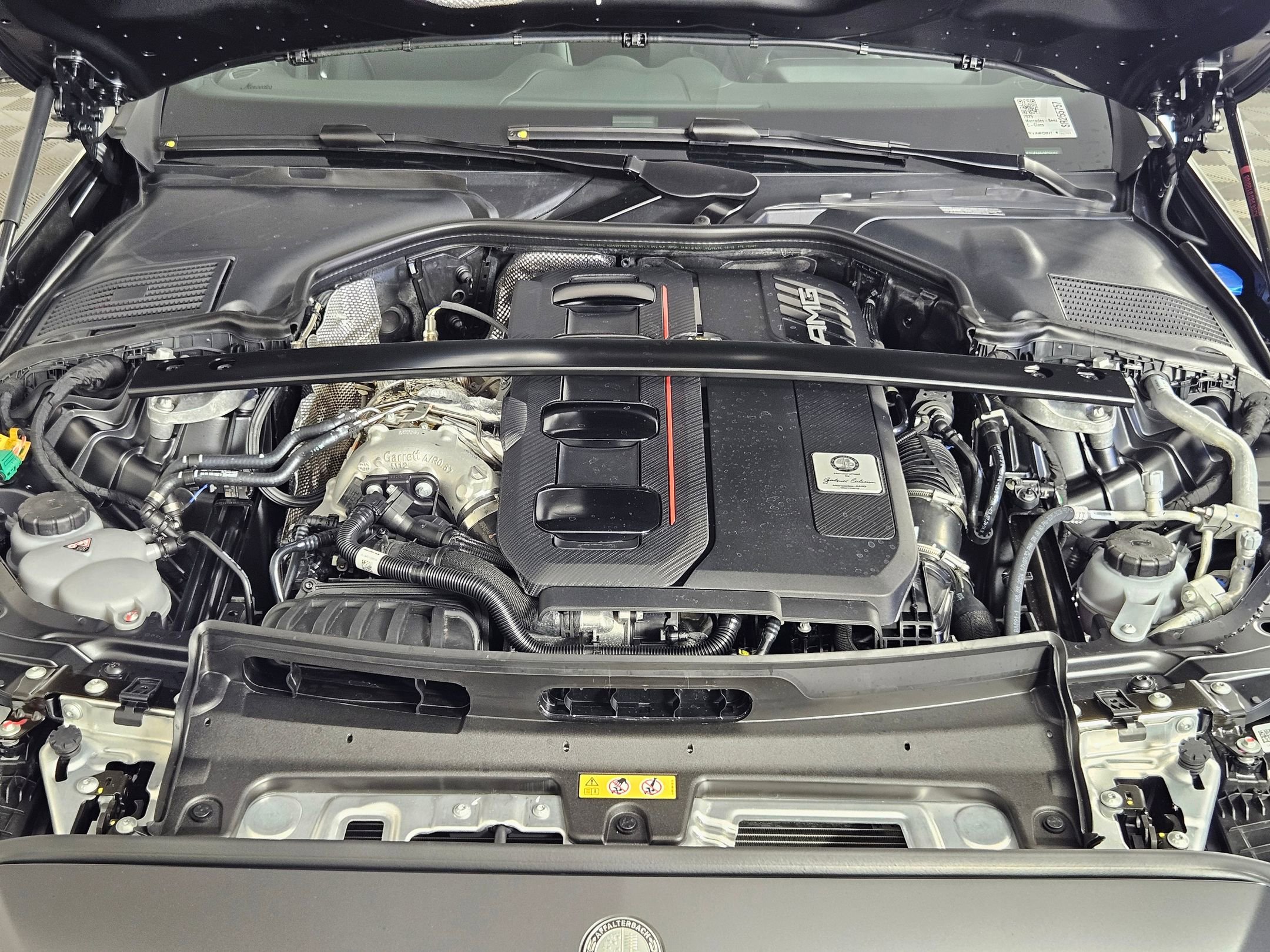 2025 Mercedes Benz C AMG 63 S E PERFORMANCE 4MATIC photo 13
