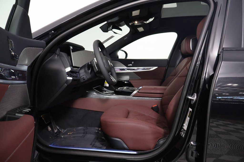 2025 Bmw 760i 760i xDrive photo 5