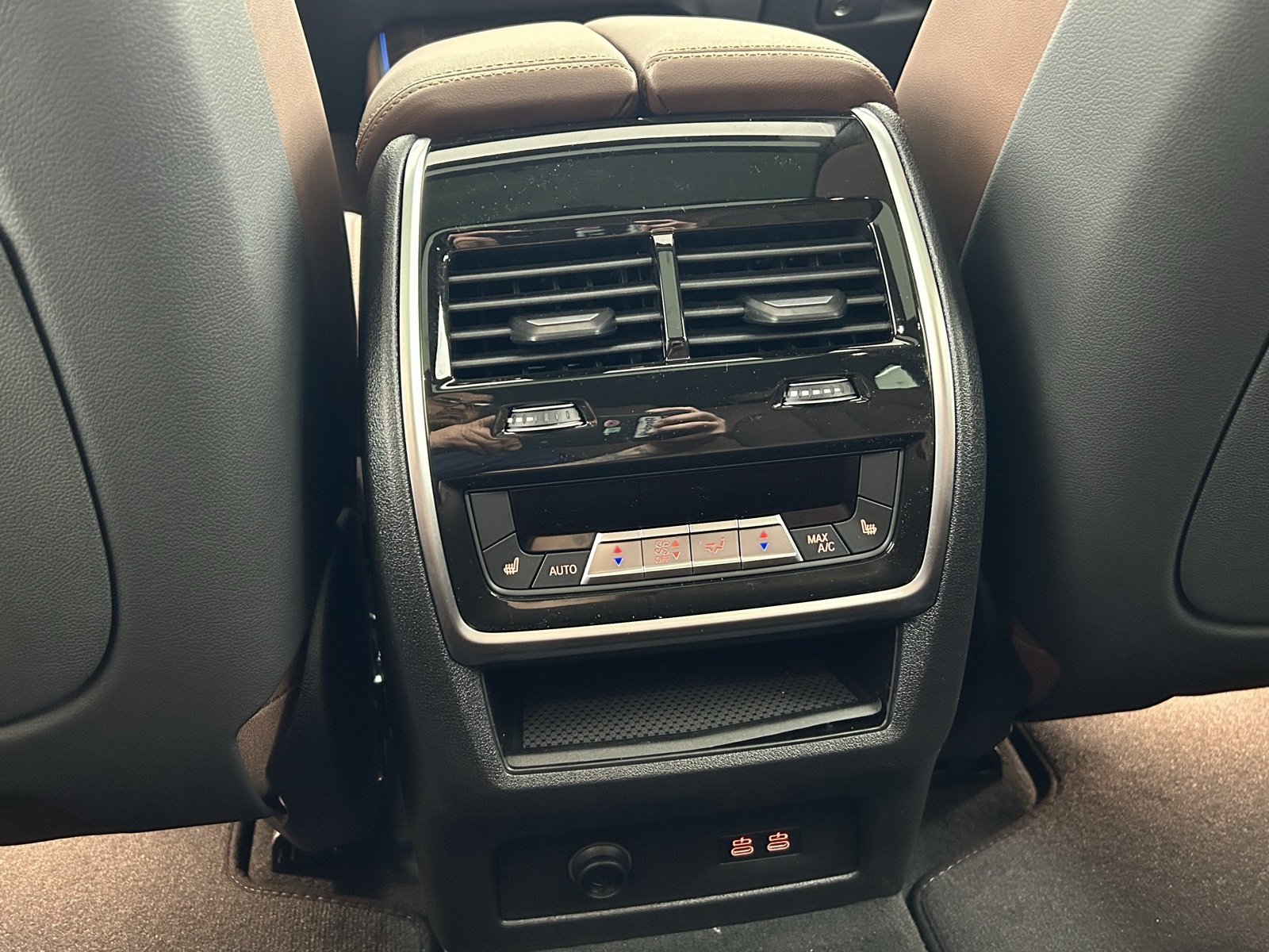 2026 Bmw X5 xDrive50e photo 32