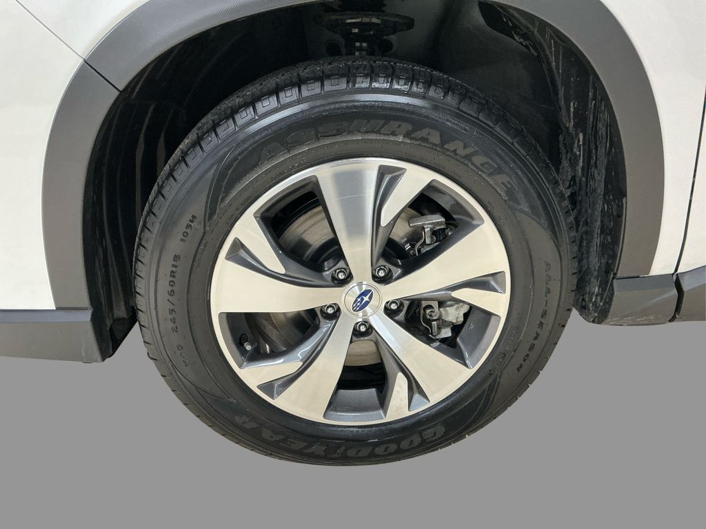 2024 Subaru Ascent Premium photo 15