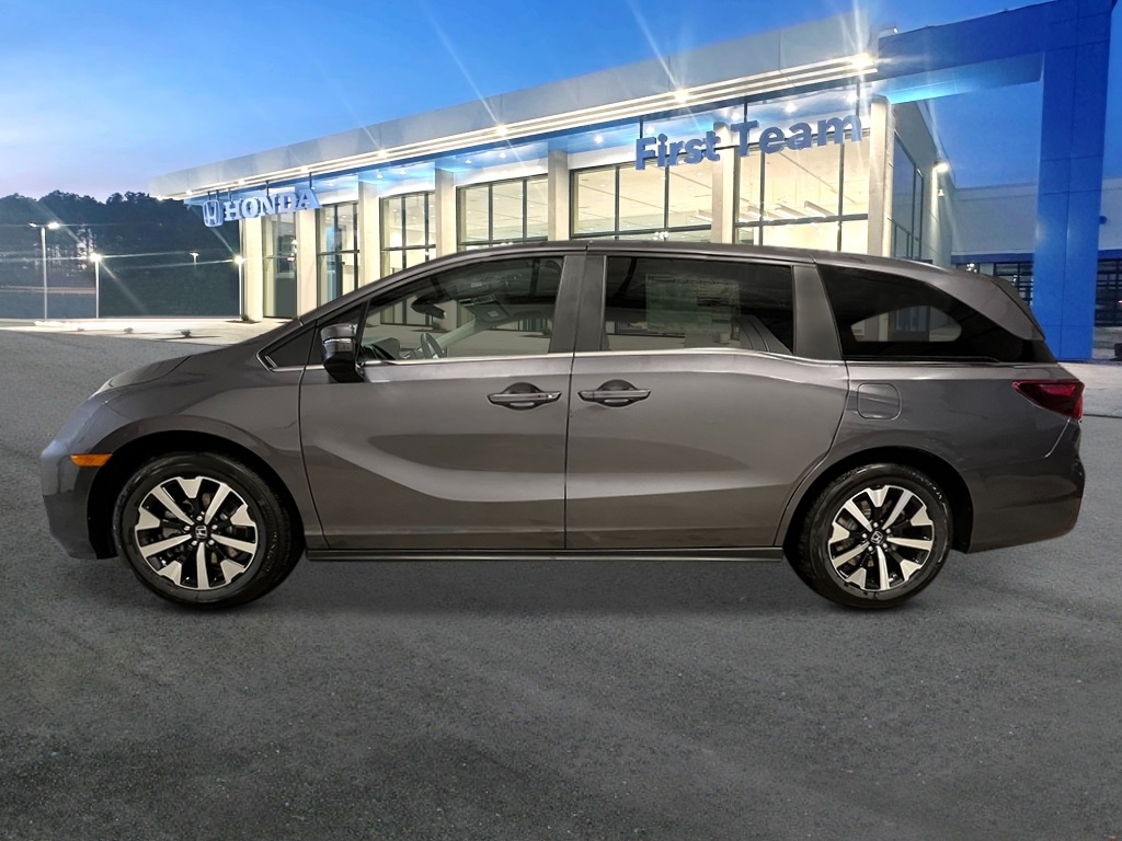 2026 Honda Odyssey EX-L photo 2